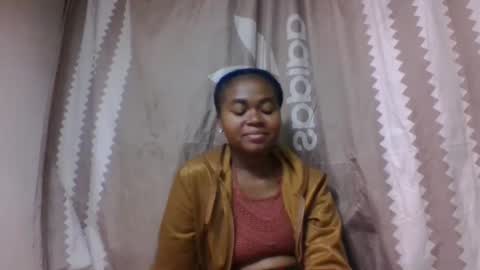 nilah online show from October 25, 6:46 pm