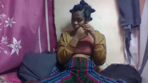 nilah online show from November 16, 2:28 am