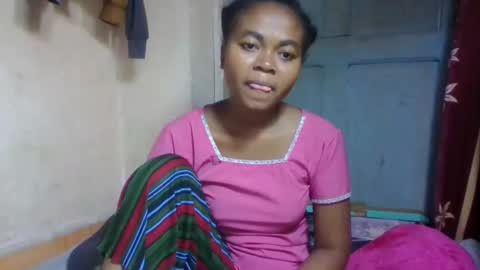 Snapshot of nilahmarie chatting on May 9, 5:01 am nilah online show from May 9, 5:01 am