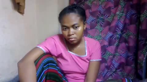 Snapshot of nilahmarie chatting on June 4, 6:36 pm nilah online show from June 4, 6:36 pm