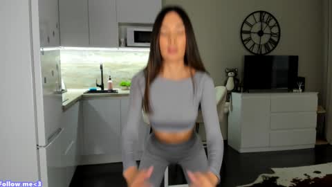 Bella online show from January 17, 8:56 am