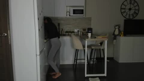 Bella online show from September 10, 7:25 pm