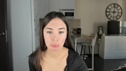 Bella online show from February 3, 11:48 am