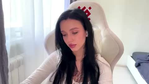 Snapshot of nilsazappala chatting on March 12, 8:42 am Milla online show from March 12, 8:42 am