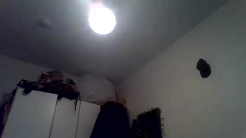 Snapshot of nilsberlin99 chatting on March 5, 1:01 am nilsberlin99 online show from March 5, 1:01 am