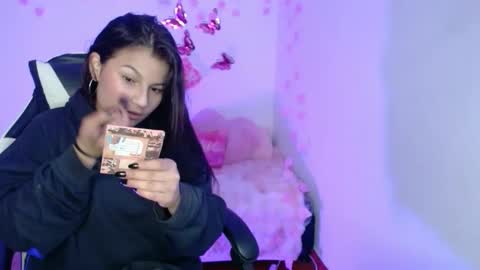 nina__666 online show from December 15, 11:25 am
