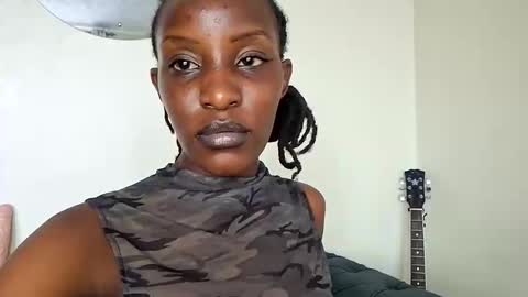 nina_bambi online show from March 8, 9:35 am