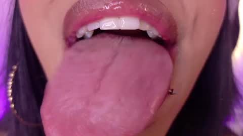 Snapshot of nina_fooxxx1 chatting on August 1, 1:16 am Nina Fox online show from August 1, 1:16 am