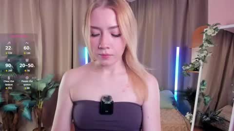 Snapshot of nina_original chatting on July 3, 2:18 am Nina online show from July 3, 2:18 am