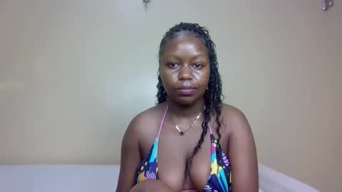 Snapshot of nina_ray1 chatting on November 18, 12:16 am Nina online show from November 18, 12:16 am