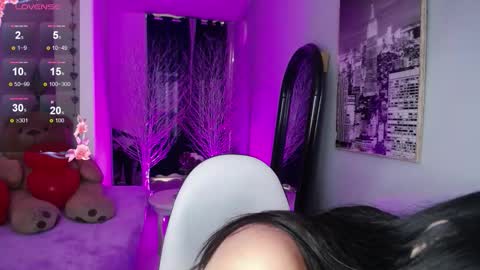 Nina online show from March 17, 12:30 pm