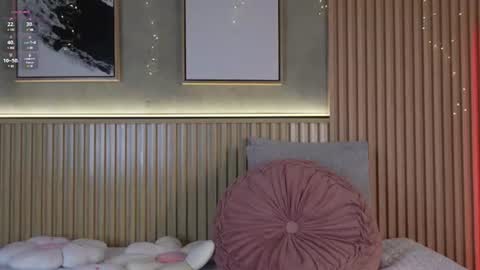 Snapshot of nina_soul chatting on June 13, 2:04 pm NINA online show from June 13, 2:04 pm