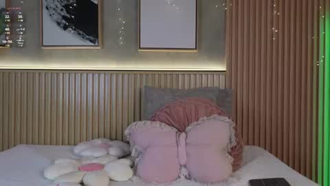 Snapshot of nina_soul chatting on June 30, 1:45 pm NINA online show from June 30, 1:45 pm