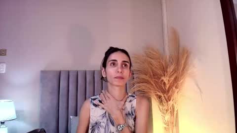 Nina online show from October 18, 6:08 pm