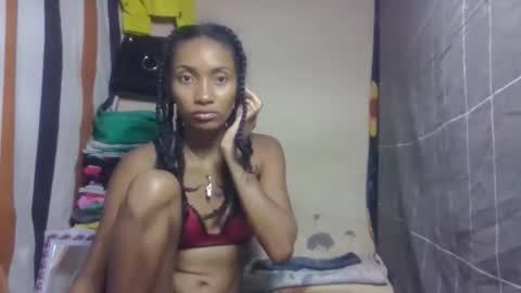 ninaeaa online show from March 22, 3:48 pm