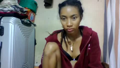 ninaeaa online show from June 15, 3:42 am