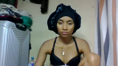 ninaeaa online show from June 15, 5:37 pm