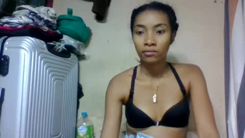 ninaeaa online show from June 16, 7:55 am