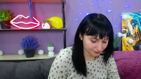 ninaflawlees online show from January 31, 2:04 am