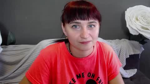 ninaflawlees online show from September 22, 11:56 am