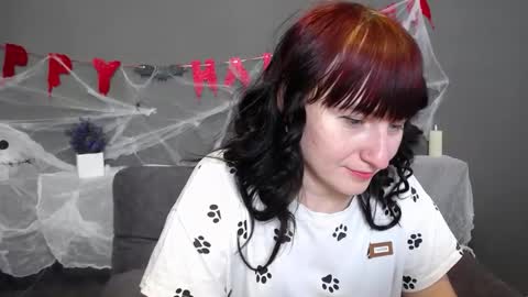 ninaflawlees online show from October 16, 12:06 pm