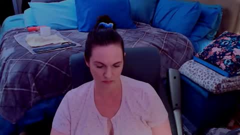 Snapshot of ninajaymes chatting on May 27, 11:24 pm Nina Jaymes online show from May 27, 11:24 pm