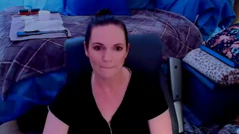 Snapshot of ninajaymes chatting on July 6, 7:05 pm Nina Jaymes online show from July 6, 7:05 pm