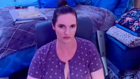 Snapshot of ninajaymes chatting on July 24, 10:41 pm Nina Jaymes online show from July 24, 10:41 pm