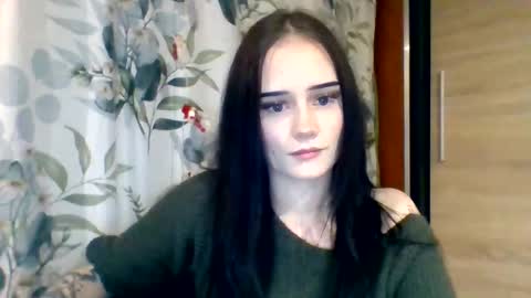 Snapshot of ninaseduce chatting on December 17, 9:21 pm Nina online show from December 17, 9:21 pm