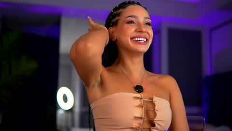 Snapshot of ninasolenne chatting on June 6, 7:29 pm Ninna online show from June 6, 7:29 pm