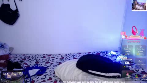 ninatinydoll1 online show from July 27, 11:39 am