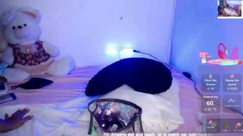 ninatinydoll1 online show from August 3, 11:15 am