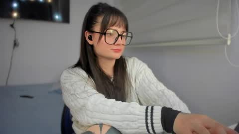 ninavolkov online show from March 27, 12:16 am