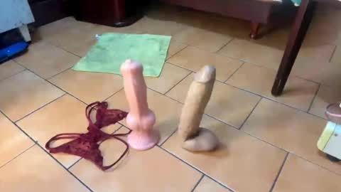 Snapshot of ninfo_puta chatting on July 10, 9:23 am Ninfo Puta online show from July 10, 9:23 am