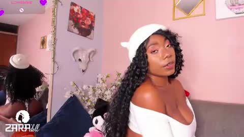 NINI  online show from July 14, 12:24 am