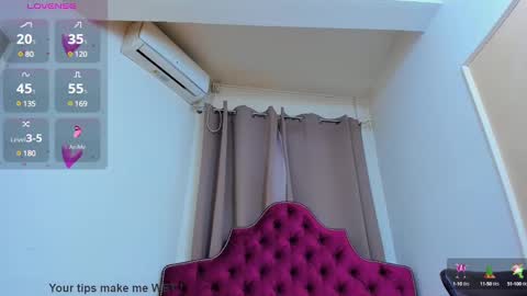 Snapshot of ninna_dee chatting on December 30, 4:20 am nina dee online show from December 30, 4:20 am