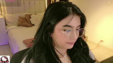 Snapshot of ninna_sweet_ chatting on May 15, 1:18 pm Nina online show from May 15, 1:18 pm