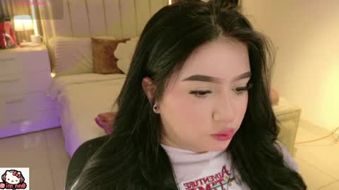 Snapshot of ninna_sweet_ chatting on May 17, 12:34 pm Nina online show from May 17, 12:34 pm