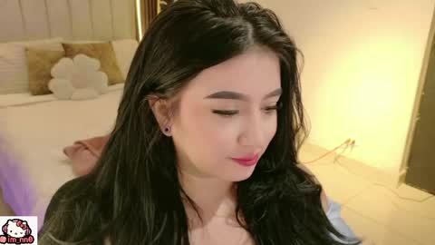 Snapshot of ninna_sweet_ chatting on June 4, 1:17 pm Nina online show from June 4, 1:17 pm