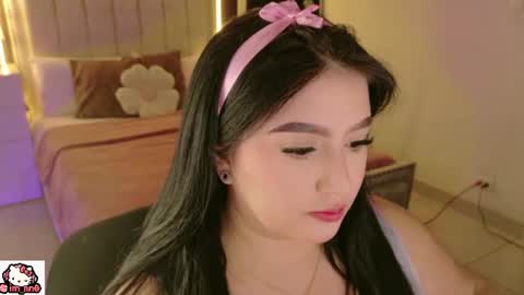 Snapshot of ninna_sweet_ chatting on June 9, 1:12 pm Nina online show from June 9, 1:12 pm