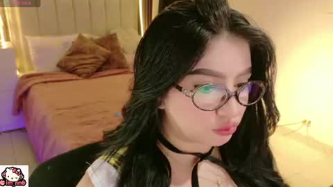 Snapshot of ninna_sweet_ chatting on June 19, 1:48 pm Nina online show from June 19, 1:48 pm