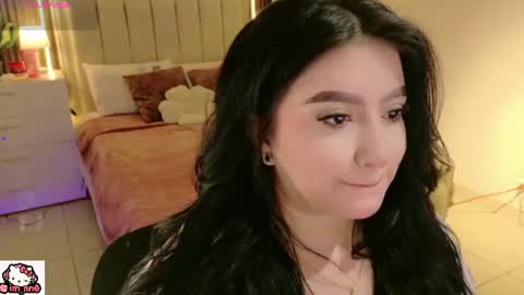 Snapshot of ninna_sweet_ chatting on June 20, 1:36 pm Nina online show from June 20, 1:36 pm