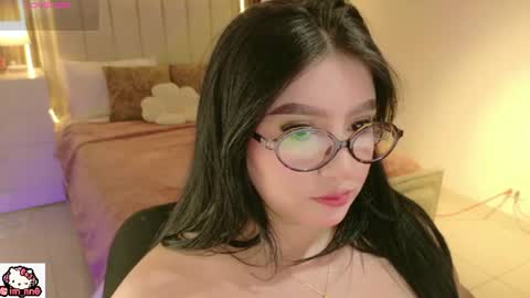 Snapshot of ninna_sweet_ chatting on June 23, 1:31 pm Nina online show from June 23, 1:31 pm