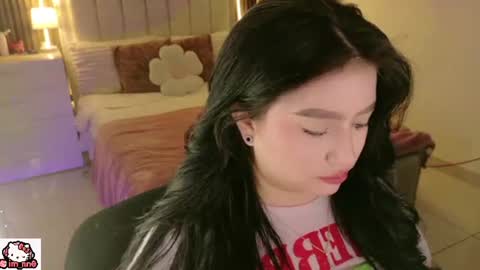 Snapshot of ninna_sweet_ chatting on July 28, 1:21 pm Nina online show from July 28, 1:21 pm