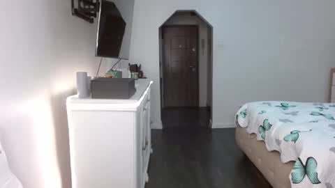 Ninna Katthe online show from November 18, 1:59 pm