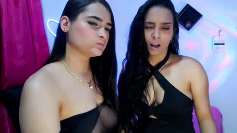 Snapshot of ninoska_14 chatting on January 15, 10:35 pm Agatha love online show from January 15, 10:35 pm