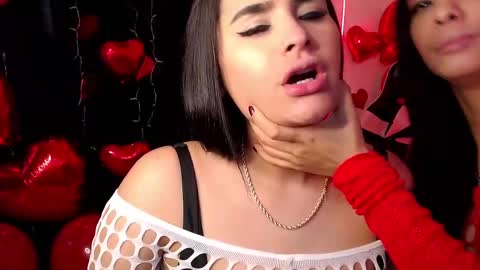 Snapshot of ninoska_14 chatting on February 14, 7:12 pm Agatha love online show from February 14, 7:12 pm