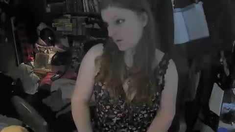 Snapshot of niqueone chatting on December 4, 6:38 pm Nique online show from December 4, 6:38 pm