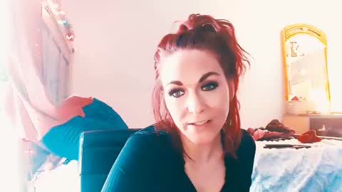 Snapshot of nivanarose chatting on December 10, 7:32 pm Nirvana Rose cash app nirvanarose92389 for the right price Im willing to do whatever you want online show from December 10, 7:32 pm