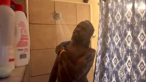 Pleasurenu online show from November 18, 5:12 am